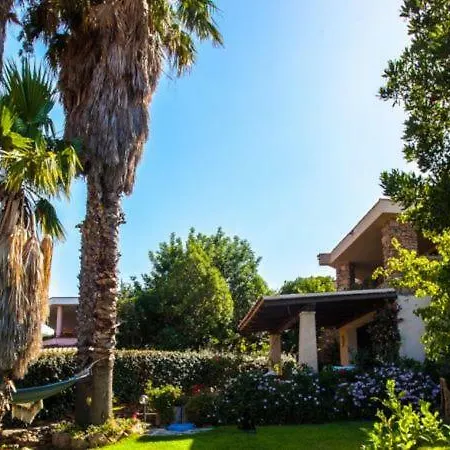 Pittulongu Chalet Sleeps 4 Dağ evi *