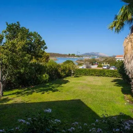 Pittulongu Chalet Sleeps 4 Olbia